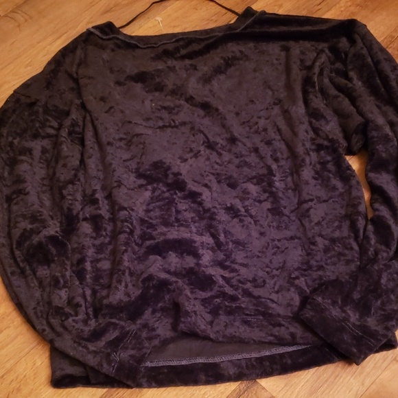 Free People Crushed Velvet Sweatshirt - Picture 5 of 6